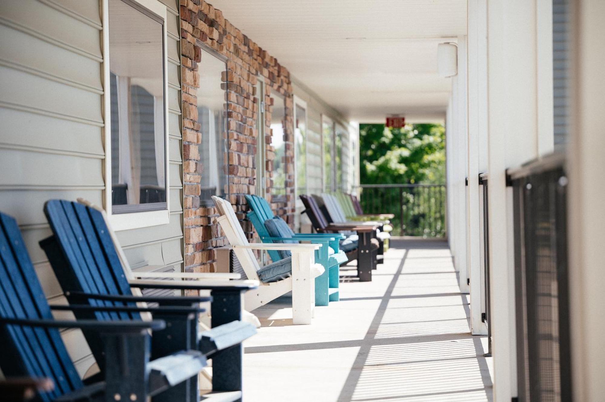 Kasa Gold Coast Inn Traverse City Bagian luar foto