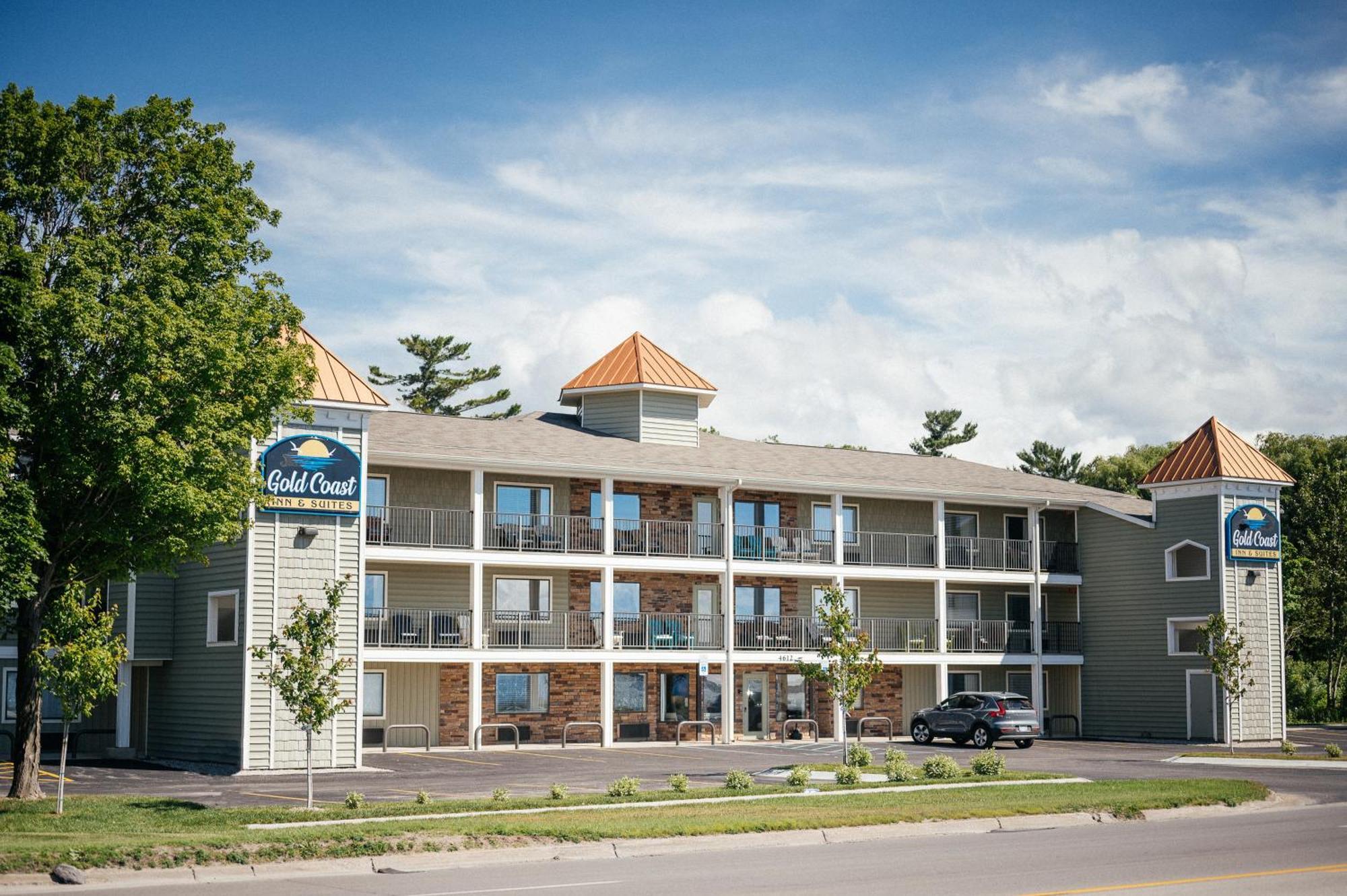 Kasa Gold Coast Inn Traverse City Bagian luar foto