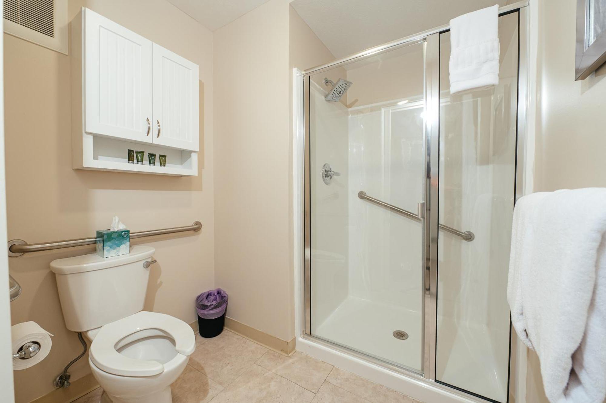 Kasa Gold Coast Inn Traverse City Ruang foto