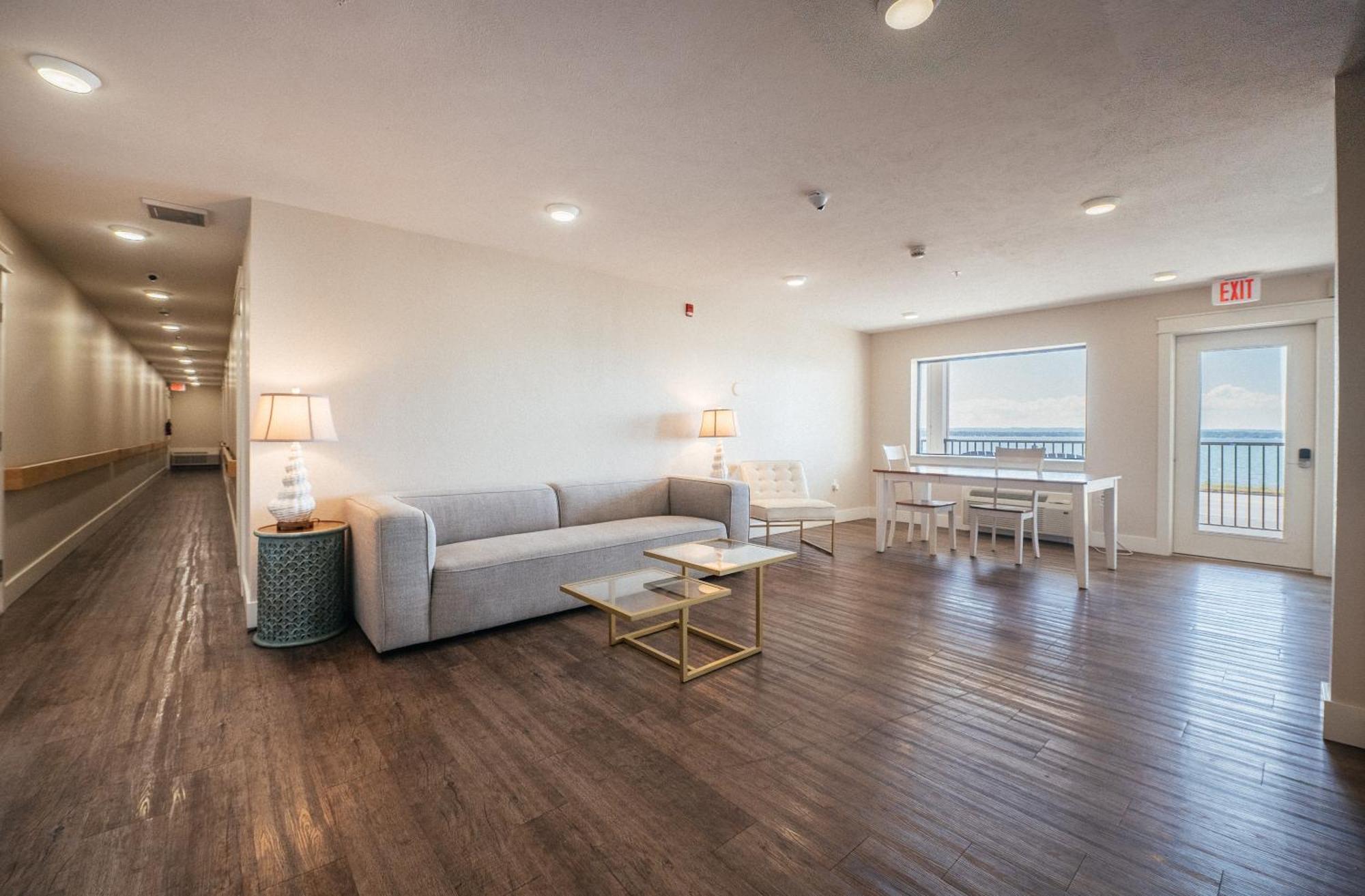 Kasa Gold Coast Inn Traverse City Bagian luar foto